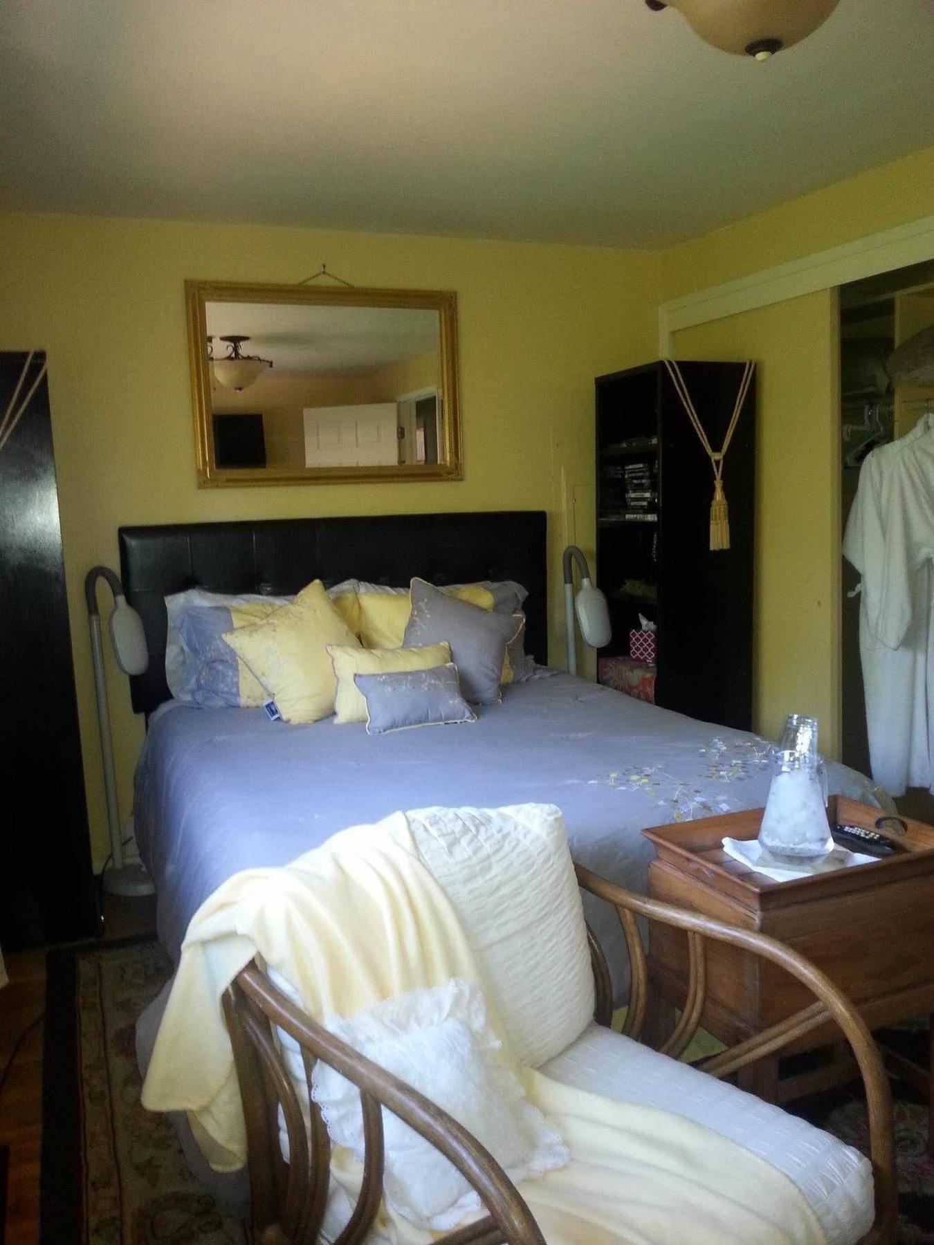 Secret Garden Bed And Breakfast ทาโคมา ภายนอก รูปภาพ