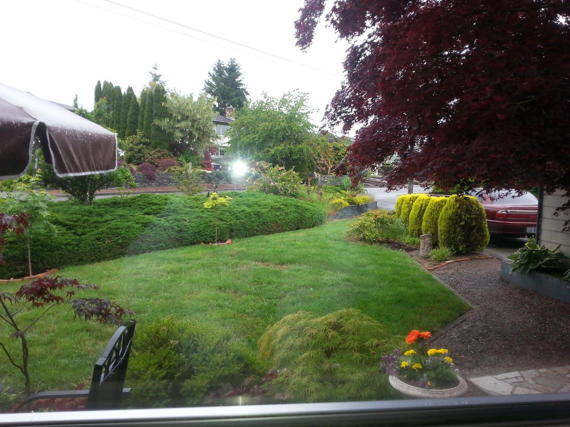 Secret Garden Bed And Breakfast ทาโคมา ภายนอก รูปภาพ